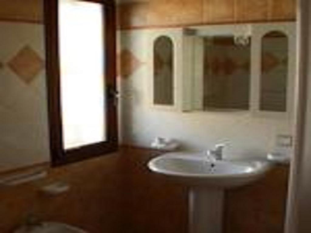 Appartamenti Marilu La Caletta Habitación foto